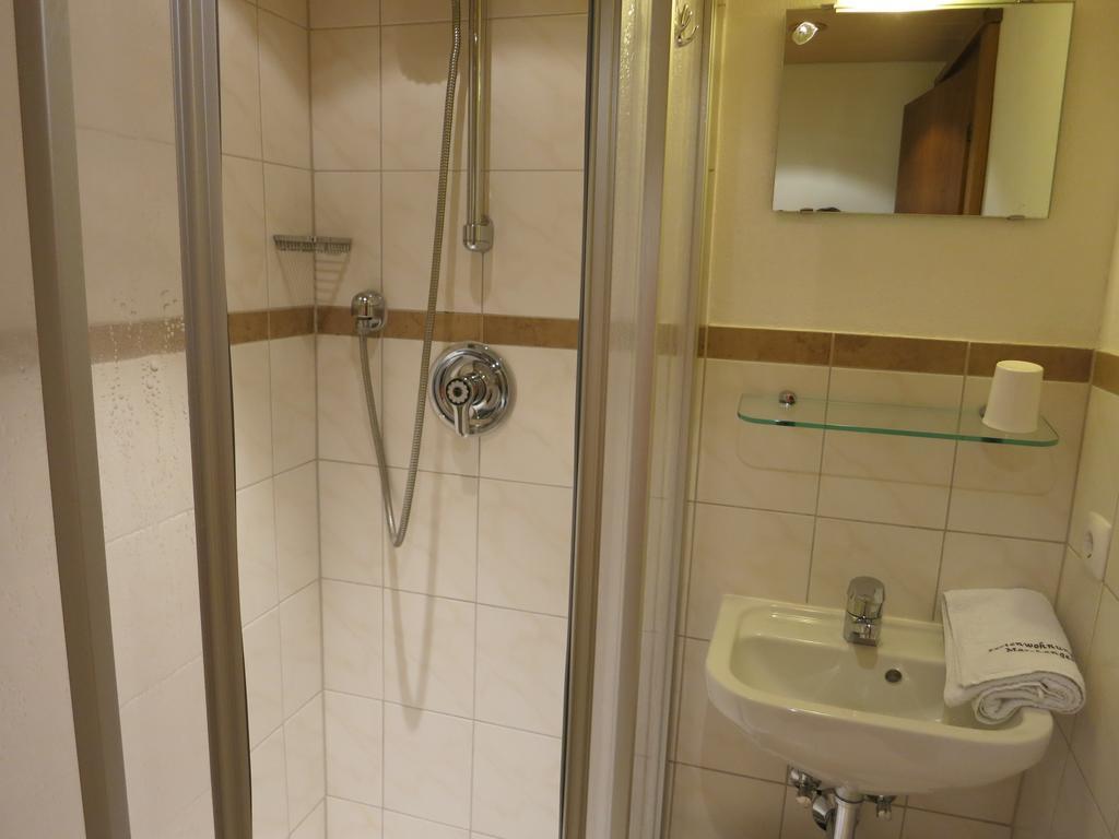 Ferienwohnungen Marchanger Niederau Szoba fotó